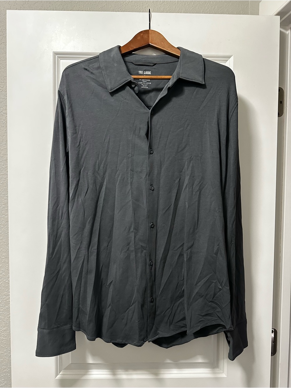 True Classic Men's Long-Sleeve Dress Shirt in Charcoal Gray